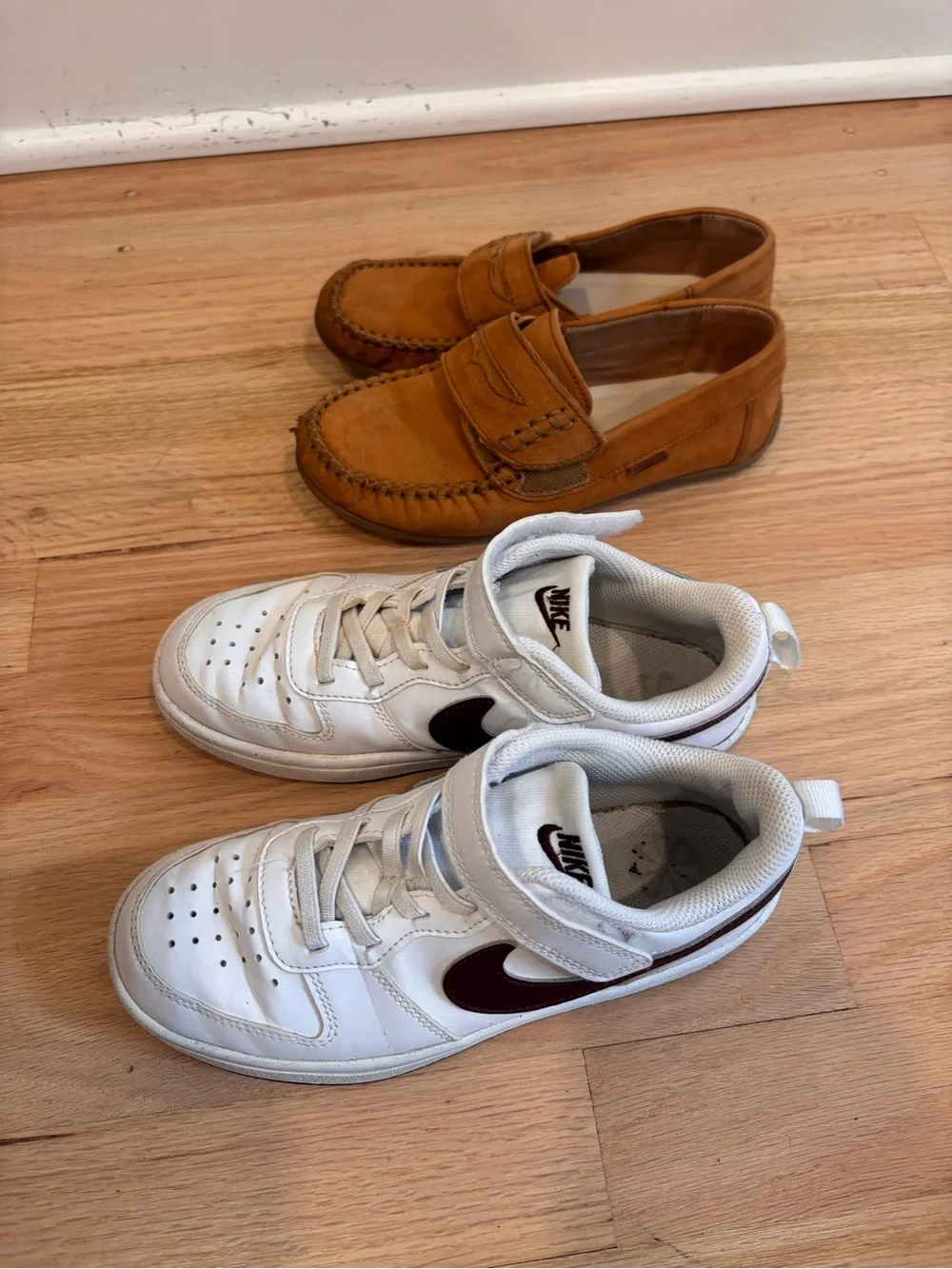 Boys shoe bundle size Euro 32 and youth 1